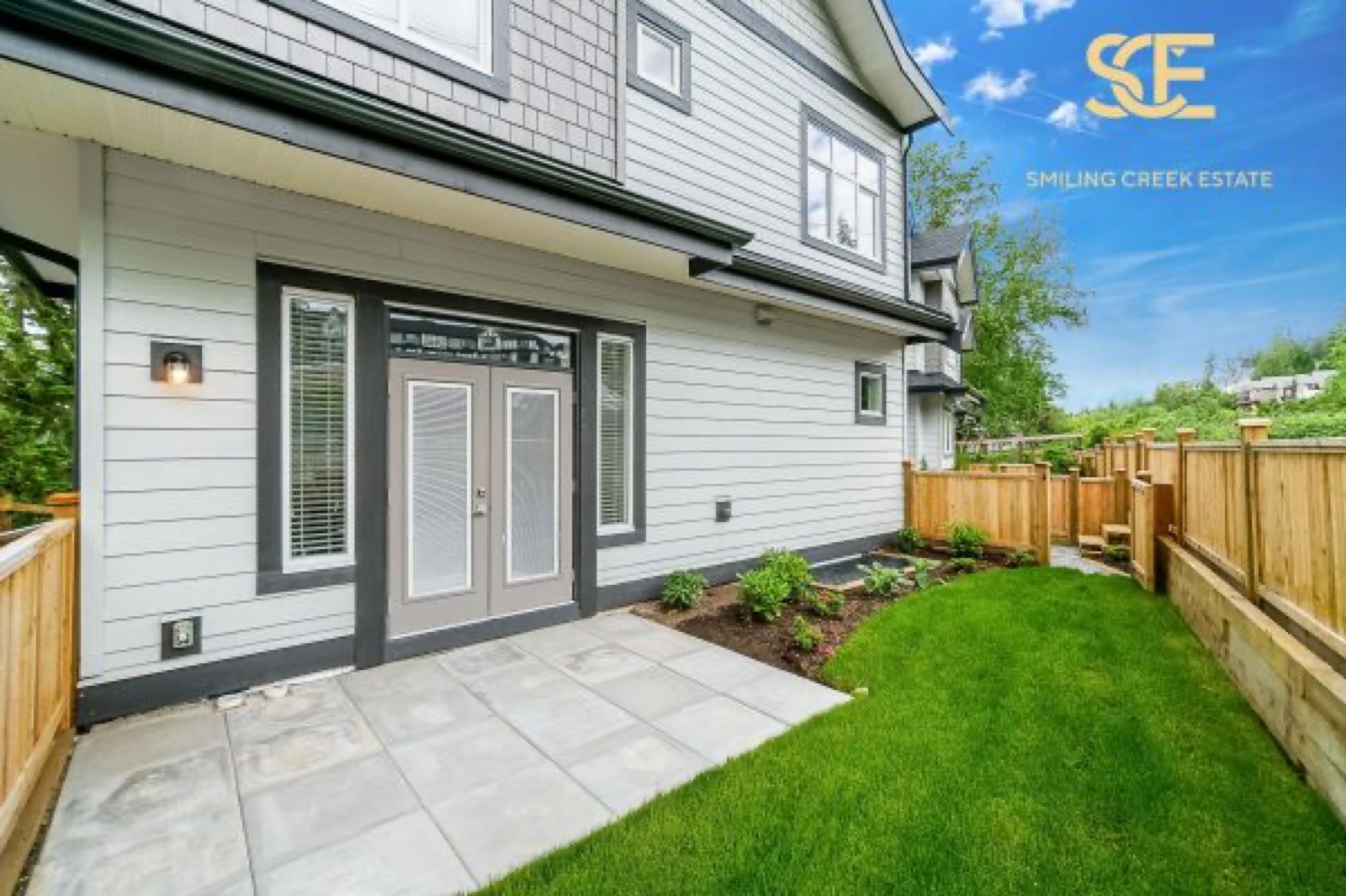 Smiling Creek Estate photo 2